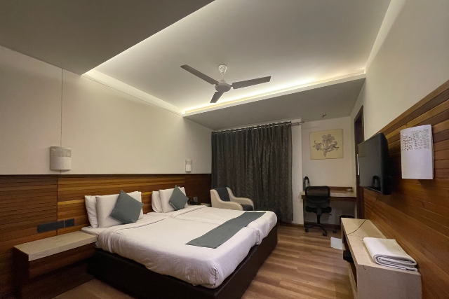 https://solitaire.lotohotels.com/wp-content/uploads/2026/02/Untitled-design-6-1.png